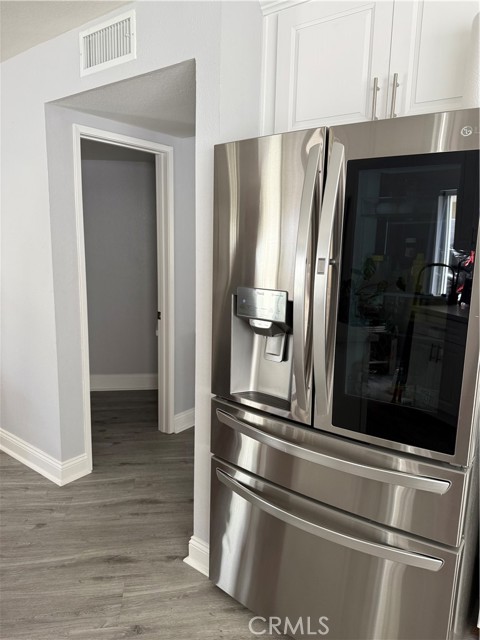 305 21st Street, Huntington Beach CA: https://media.crmls.org/medias/ddb1dd11-927b-4a02-b298-cc4c5ae58455.jpg