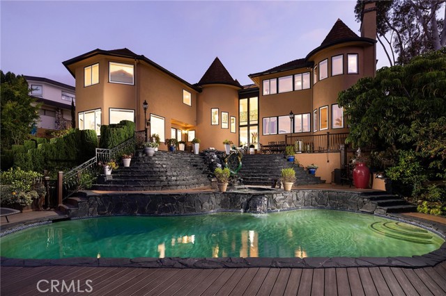 25761 Highplains Terrace, Laguna Hills CA: https://media.crmls.org/medias/ddb20250-6018-4b06-bbd7-b848a643d6f0.jpg