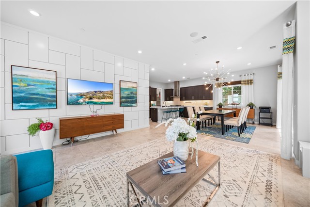 Detail Gallery Image 3 of 67 For 814 Beacon, Irvine,  CA 92618 - 3 Beds | 2/1 Baths