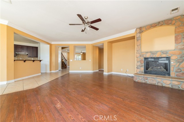 Detail Gallery Image 8 of 38 For 3029 Kalei Ct, Perris,  CA 92571 - 4 Beds | 3 Baths