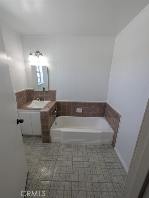 891 W Elberon Avenue, San Pedro CA: https://media.crmls.org/medias/ddb30676-4c94-4559-92e4-d64cde63007c.jpg