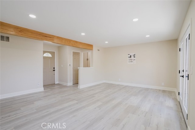 9709 Willis Avenue photo 8