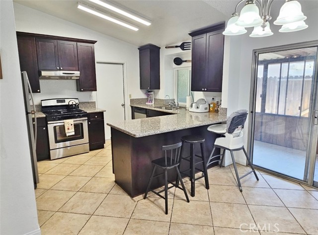 29650 Saint Andrews Court, Murrieta CA: https://media.crmls.org/medias/ddb33096-4cc0-446d-98cc-723c73da9bc8.jpg