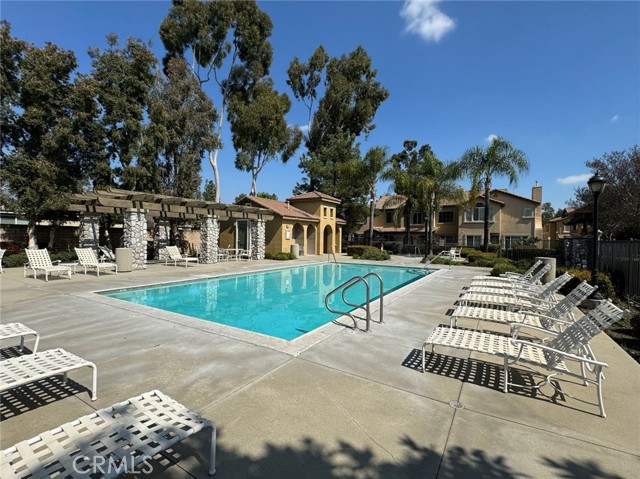 Detail Gallery Image 20 of 22 For 1135 N Solano Privado #C,  Ontario,  CA 91764 - 3 Beds | 2/1 Baths