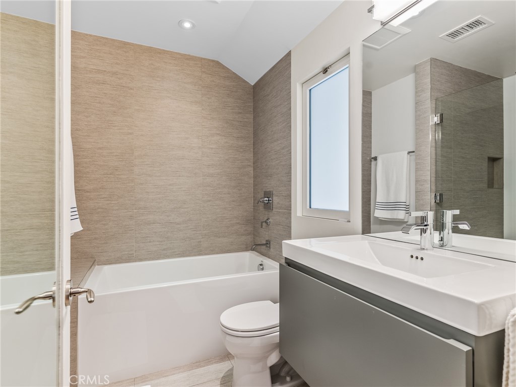 3818 Hollyline AvenueSherman Oaks img 32