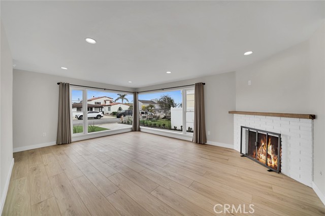 212 La Paloma, San Clemente CA: https://media.crmls.org/medias/ddb63a44-8ab5-4c10-be84-79a3e35c6e38.jpg