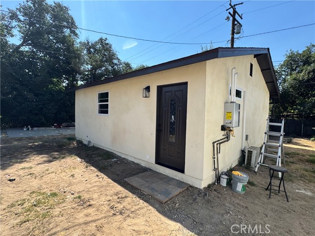 615 W 27th Street, San Bernardino CA: https://media.crmls.org/medias/ddb744f7-3524-4c83-84eb-a8d4111e7895.jpg