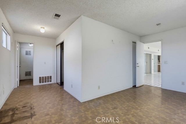 6491 East Saddle photo 38