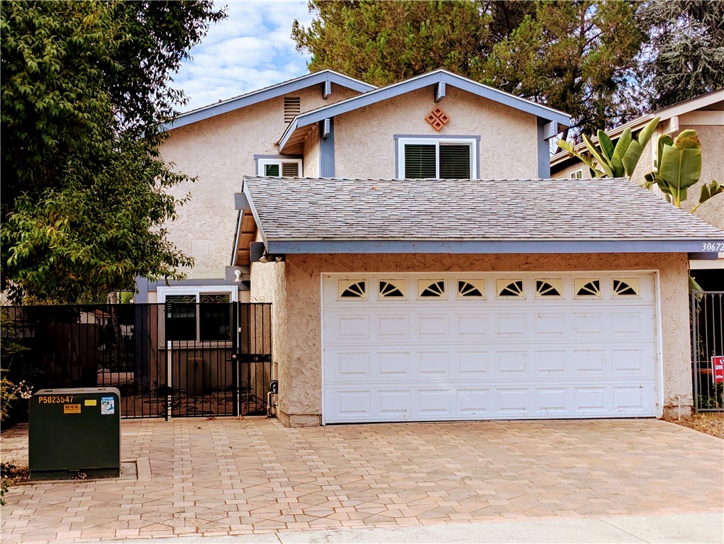 Detail Gallery Image 1 of 26 For 30672 Lakefront Dr, Agoura Hills,  CA 91301 - 3 Beds | 2/1 Baths