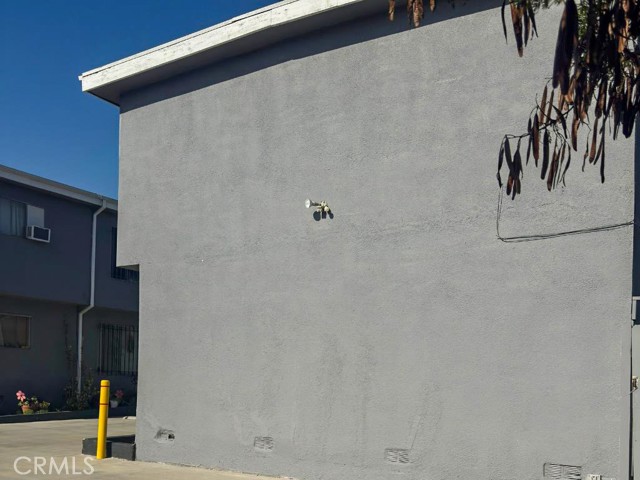 Detail Gallery Image 3 of 10 For 2714 Queen, Los Angeles,  CA 90039 - – Beds | – Baths