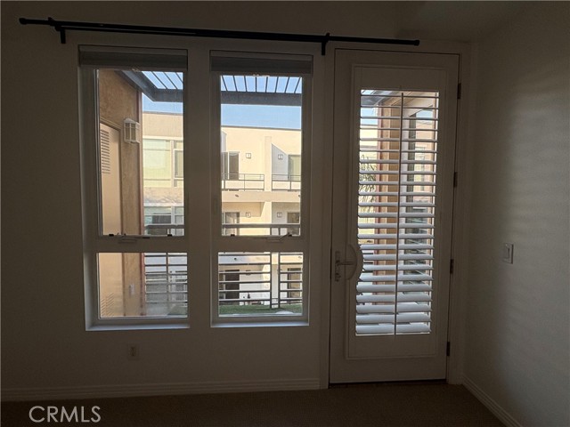 4050 Glencoe Avenue, Marina del Rey CA: https://media.crmls.org/medias/ddba5c0c-bfab-47df-a653-97921edad668.jpg