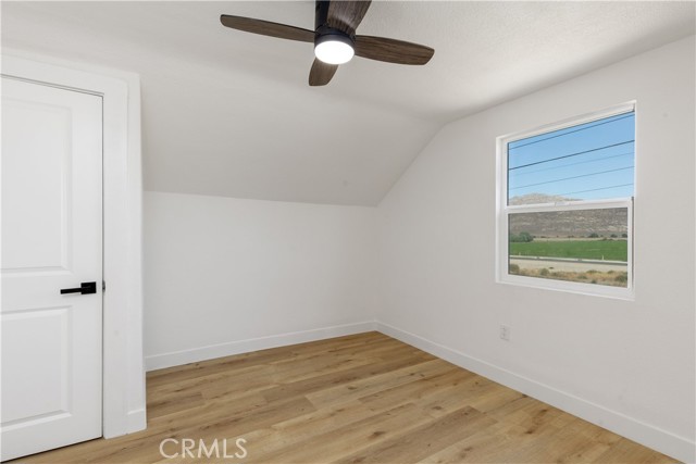 30985 Reservoir Avenue, Nuevo CA: https://media.crmls.org/medias/ddbae2de-71b9-4581-afcc-5914c750a0b4.jpg