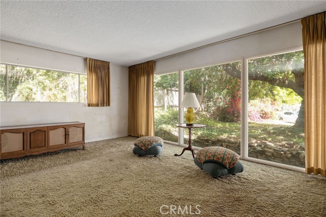 25915 Chalmette Lane, Rolling Hills Estates, California 90274, 3 Bedrooms Bedrooms, ,2 BathroomsBathrooms,Residential,Sold,Chalmette,SB22081297
