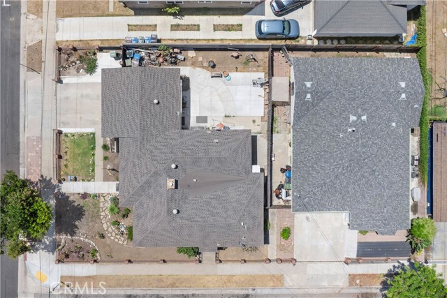 11905 Freeman, Hawthorne CA: https://media.crmls.org/medias/ddbb528c-4fe0-42bb-938c-620c24aed35d.jpg