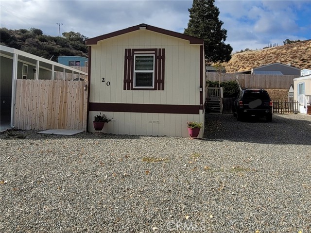 Detail Gallery Image 2 of 16 For 657 Lebec Rd #20,  Lebec,  CA 93243 - 3 Beds | 1 Baths