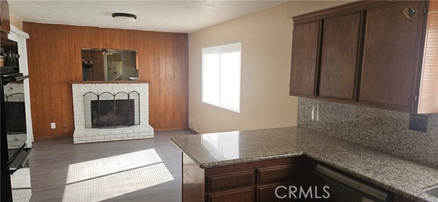 Detail Gallery Image 4 of 18 For 12431 Avocado Ave, Chino,  CA 91710 - 4 Beds | 2/1 Baths