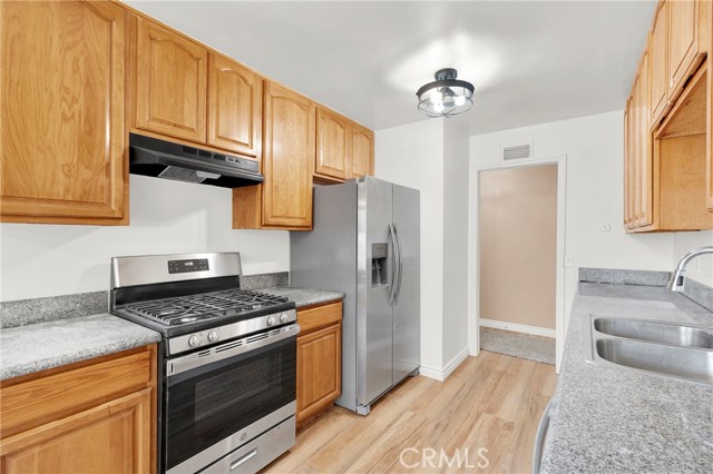 Detail Gallery Image 12 of 34 For 6291 Antioch Ave, Riverside,  CA 92504 - 4 Beds | 2 Baths