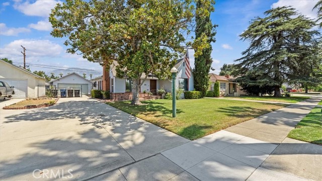 Detail Gallery Image 2 of 40 For 551 E I St, Ontario,  CA 91764 - 3 Beds | 2 Baths