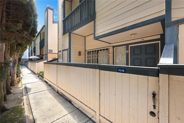 Detail Gallery Image 5 of 44 For 513 N Chandler Ave #E,  Monterey Park,  CA 91754 - 3 Beds | 2/1 Baths