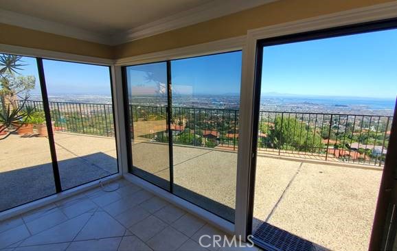 29820 Grandpoint Lane, Rancho Palos Verdes, California 90275, 4 Bedrooms Bedrooms, ,2 BathroomsBathrooms,Residential,Sold,Grandpoint,SB22057860