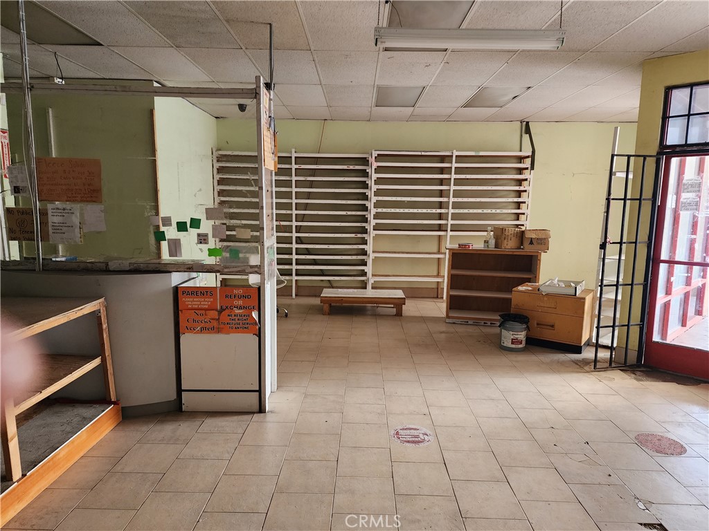 MLS #WS25275938 image #4