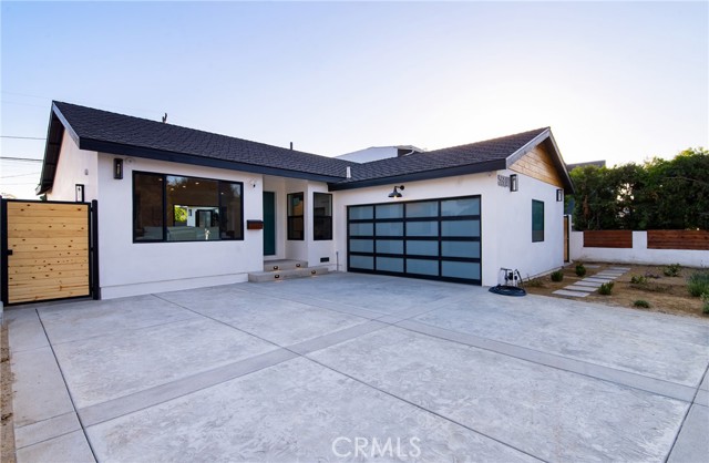 Front Image Thumbnail for CRDW26104681