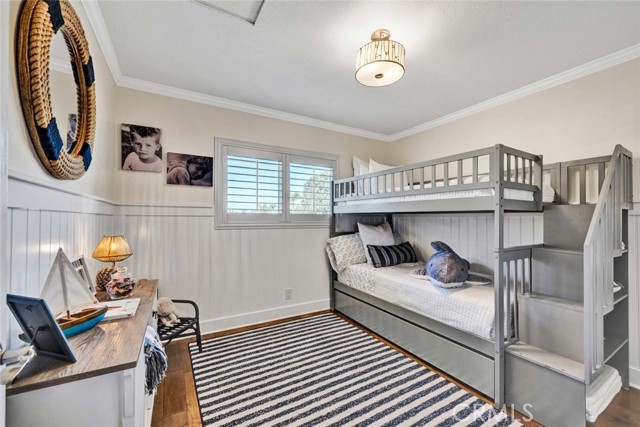 Image 46 of 60 For 20012 Mural Circle