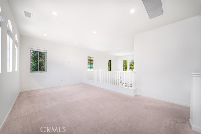 102 Anthology, Irvine CA: https://media.crmls.org/medias/ddc1580d-e95d-44ce-85b4-ce0e813950a4.jpg