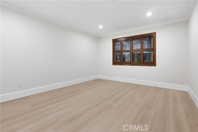 Image 25 of 50 For 5556 Temple City