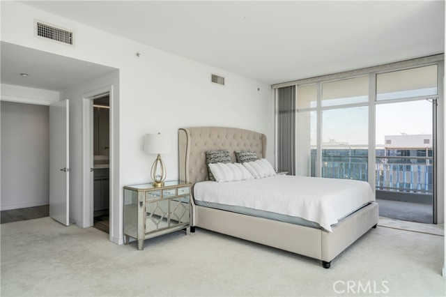 Detail Gallery Image 44 of 71 For 400 W Ocean Bld #1601,  Long Beach,  CA 90802 - 2 Beds | 2 Baths