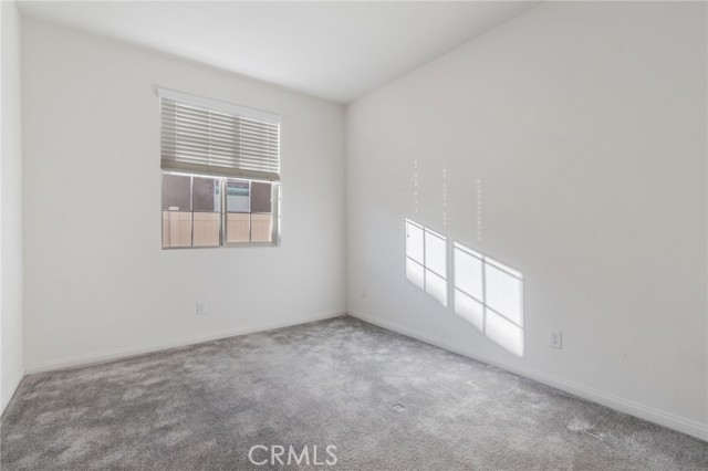 Detail Gallery Image 26 of 31 For 6135 W Avenue J9, Lancaster,  CA 93536 - 4 Beds | 2 Baths