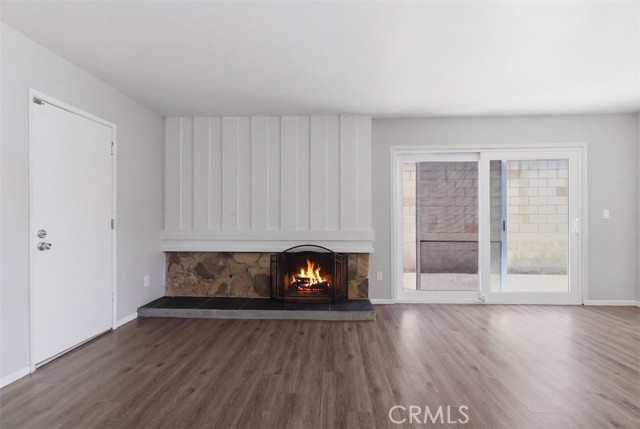 Detail Gallery Image 9 of 36 For 29166 Flowerpark Dr, Canyon Country,  CA 91387 - 3 Beds | 2/1 Baths