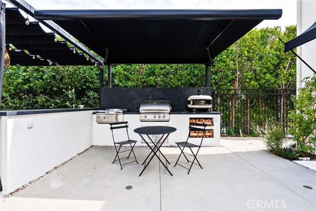 23477 Park Colombo, Calabasas CA: https://media.crmls.org/medias/ddc52ede-9329-4e61-810e-9edbfd9b4041.jpg