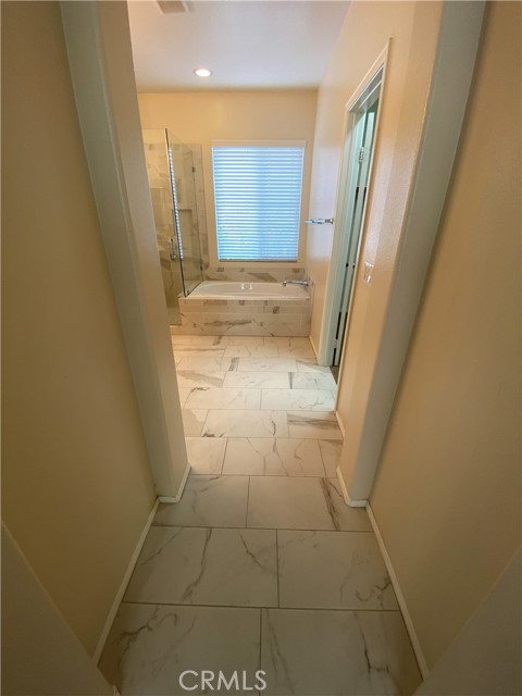 31925 Red Pine Way, Temecula CA: https://media.crmls.org/medias/ddc57a26-1fa4-49bc-93c1-8a2faf2f8421.jpg