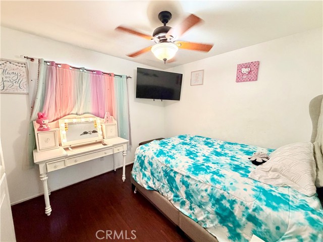 2572 S Young Court, San Bernardino CA: https://media.crmls.org/medias/ddc5c408-f431-48ff-872b-5ac070ba63e8.jpg