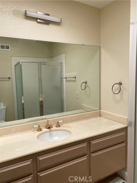 Detail Gallery Image 20 of 24 For 427 E. Mission Rd #44,  Alhambra,  CA 91801 - 2 Beds | 2/1 Baths