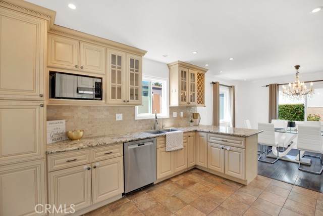 2003 Curtis Avenue, Redondo Beach, California 90278, 4 Bedrooms Bedrooms, ,2 BathroomsBathrooms,Residential,Sold,Curtis,SB22095007