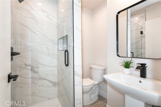 Detail Gallery Image 38 of 61 For 2145 Mcrae Dr, San Pedro,  CA 90732 - 3 Beds | 3/1 Baths