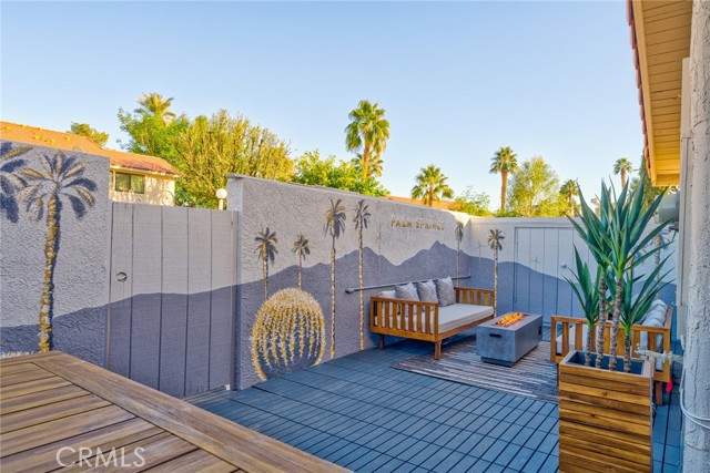 Detail Gallery Image 11 of 36 For 6135 Montecito Dr #8,  Palm Springs,  CA 92264 - 2 Beds | 2 Baths
