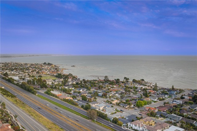 Detail Gallery Image 57 of 72 For 106 Calle Corea, Pismo Beach,  CA 93449 - 3 Beds | 3 Baths