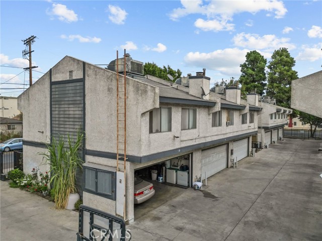 Detail Gallery Image 28 of 30 For 11014 Arminta St #13,  Sun Valley,  CA 91352 - 2 Beds | 2 Baths