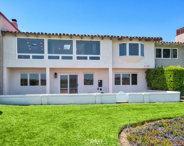 2163 Vista Entrada, Newport Beach CA: https://media.crmls.org/medias/ddc979b2-5894-4d06-b3a2-9b3d222b0fe0.jpg