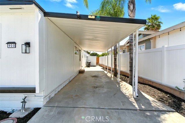 900 Santa Clara Circle, Hemet CA: https://media.crmls.org/medias/ddca9ddd-1073-4ee3-bba1-aeef0b5d562c.jpg