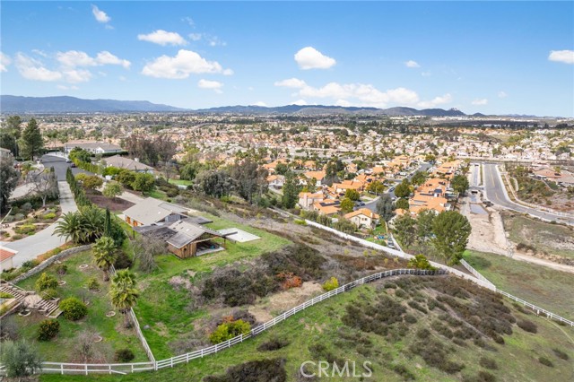 Detail Gallery Image 37 of 49 For 40165 Paseo Sereno, Temecula,  CA 92591 - 4 Beds | 2 Baths