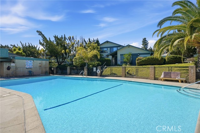 Image 37 of 38 For 1750 Prefumo Canyon  22