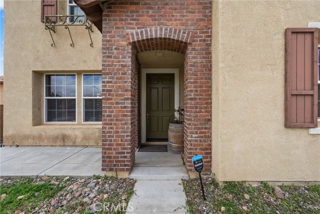 31637 Meadow Lane, Winchester CA: https://media.crmls.org/medias/ddcbed58-5ef6-488b-8a21-fcae12c8cf29.jpg