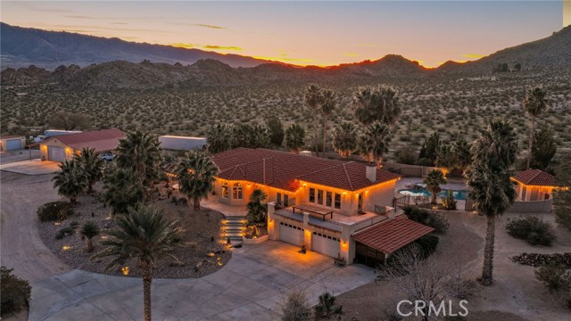 Detail Gallery Image 2 of 75 For 31024 Rabbit Springs Rd, Lucerne Valley,  CA 92356 - 4 Beds | 5 Baths