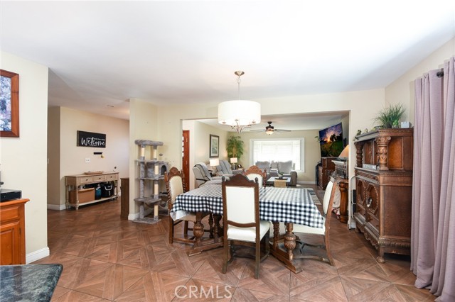 Detail Gallery Image 6 of 34 For 2014 Melba Ct, Corona,  CA 92879 - 4 Beds | 2 Baths