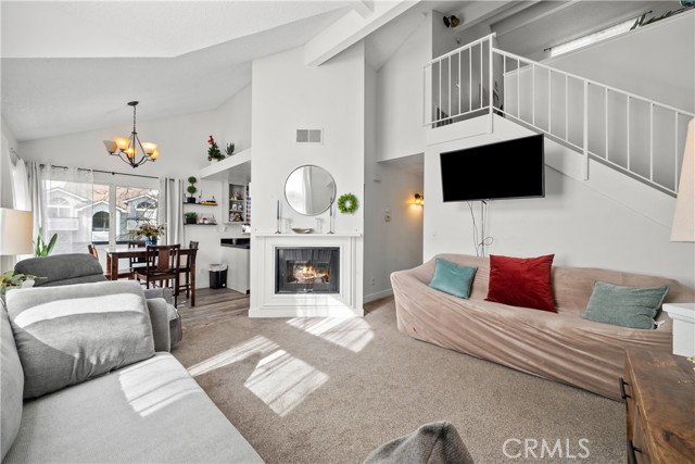 26905 Flo Lane, Canyon Country CA: https://media.crmls.org/medias/ddcc8529-5855-4b00-93ed-ab0885a13c9e.jpg