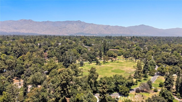 1181 Old Mill Rd, San Marino CA: https://media.crmls.org/medias/ddcd25a9-4ae0-4b91-8a93-12c7b99d4717.jpg